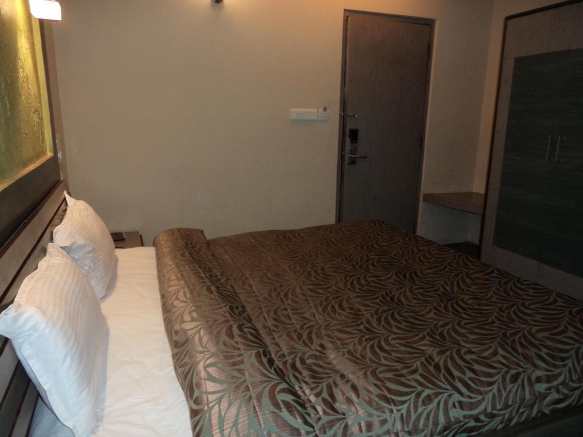 Hotel Majestic Shillong Exterior photo