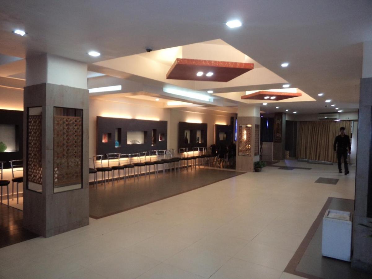 Hotel Majestic Shillong Exterior photo